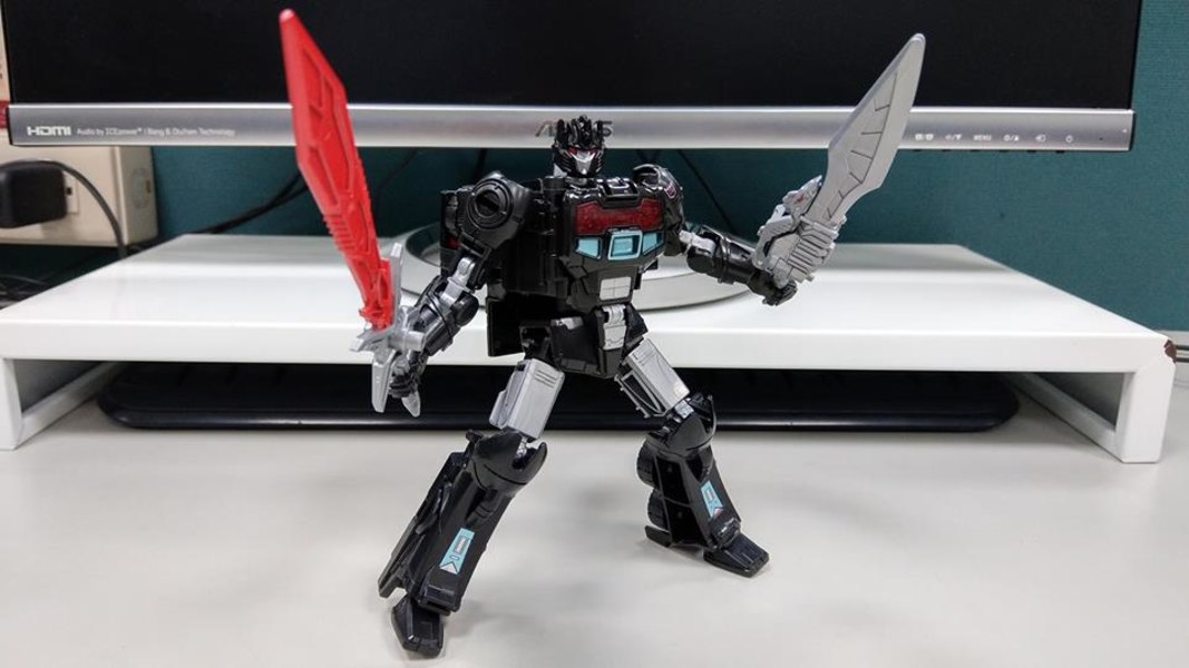 Nemesis Prime In Hand Images Power Of The Primes Transformers  (22 of 30)